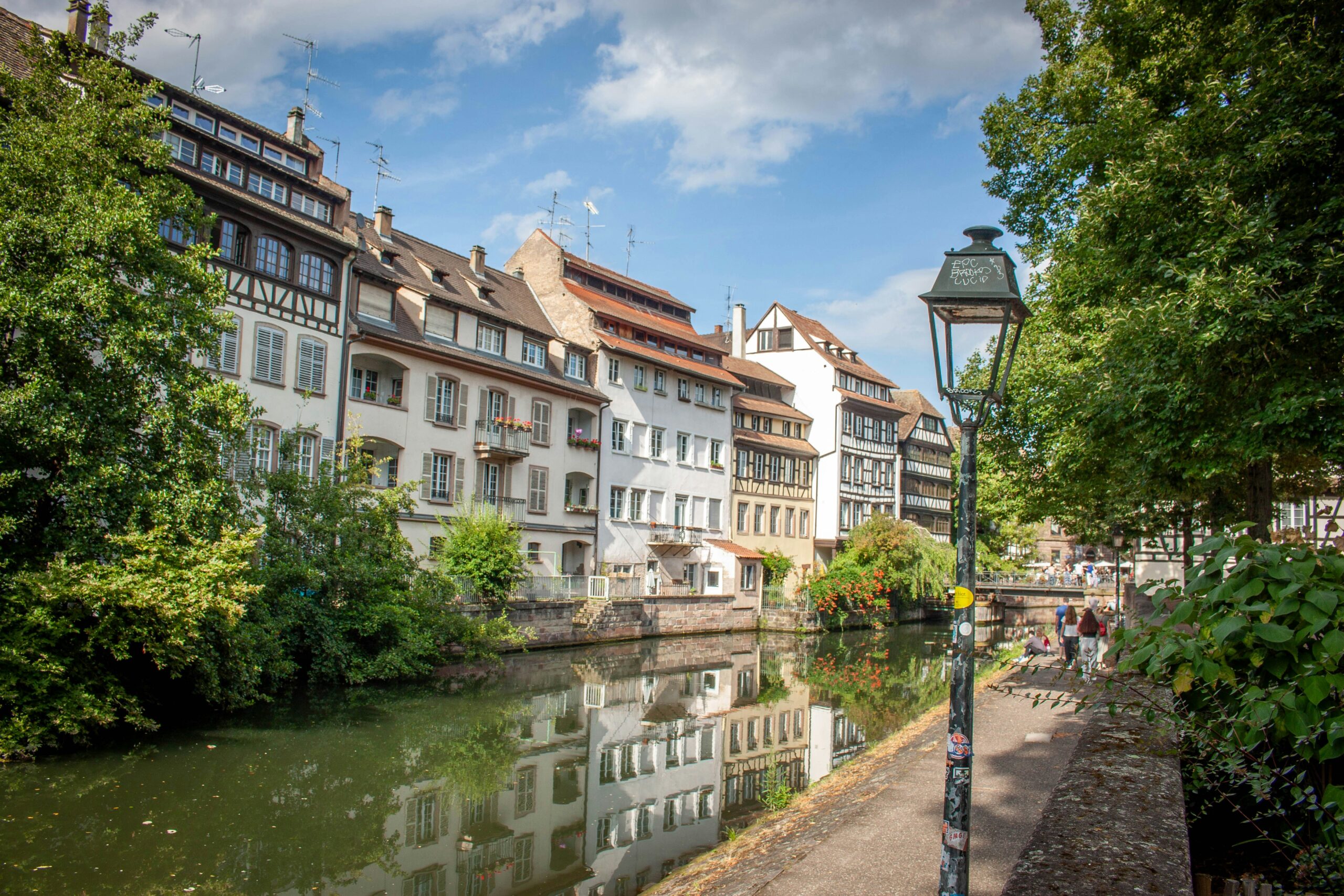 Restaurant in Strassburg mit Bedienung im Aussenbereich