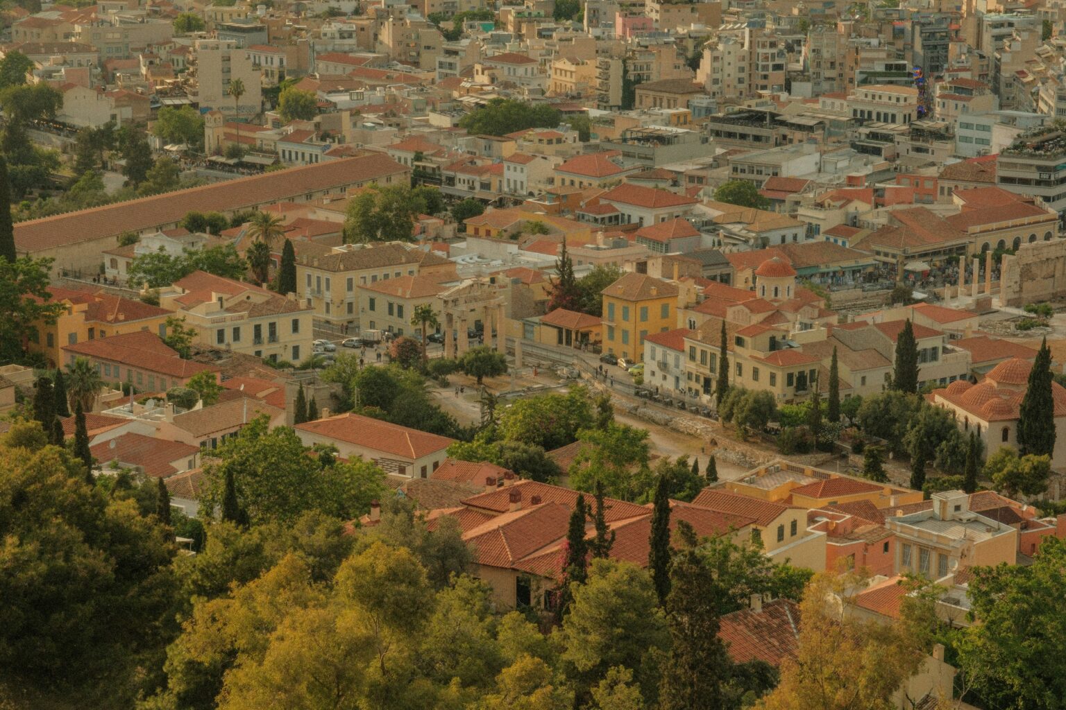5 Must-See Places in Athens