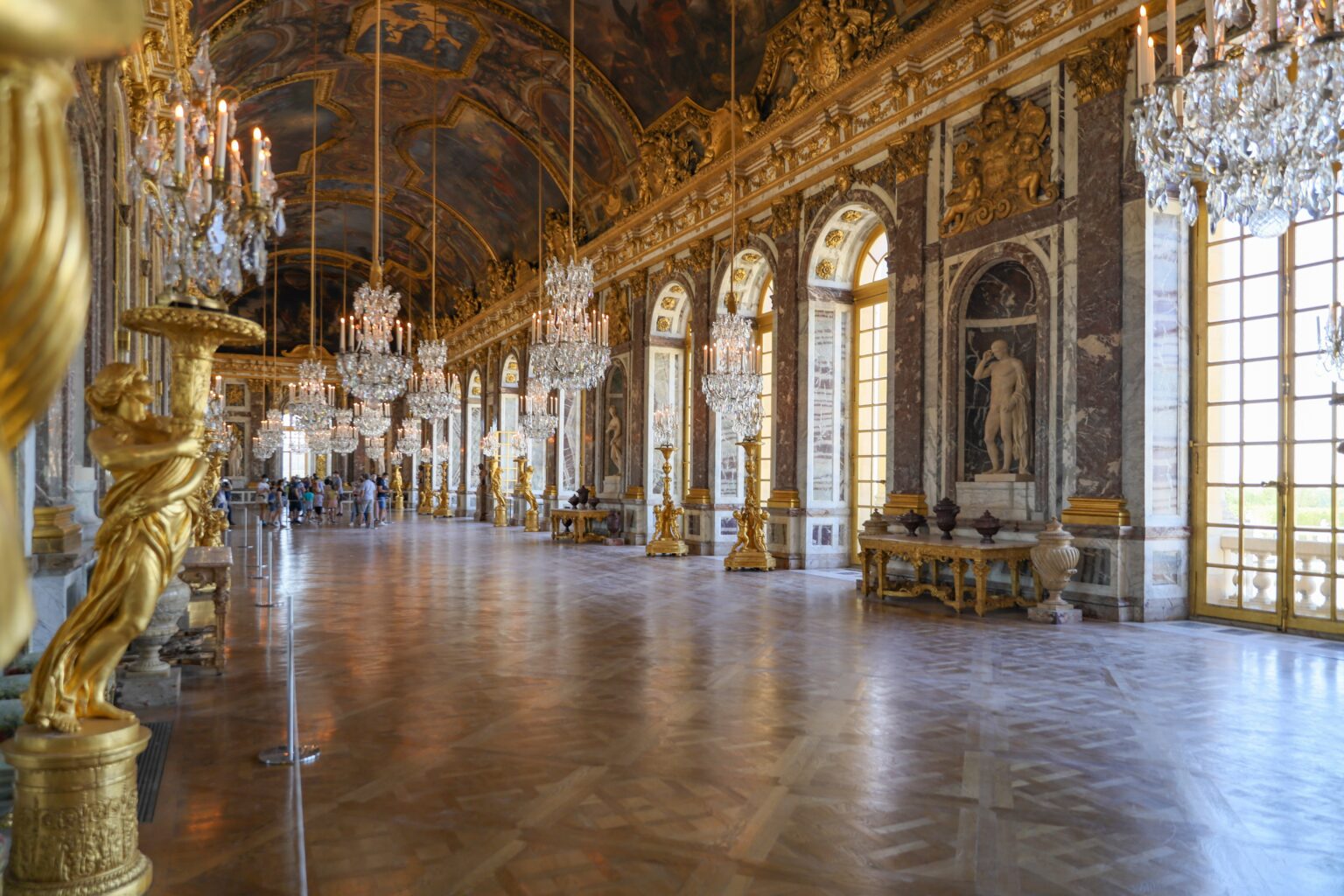 A Guide to Versailles, France