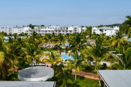 Couples’ Travel Packages