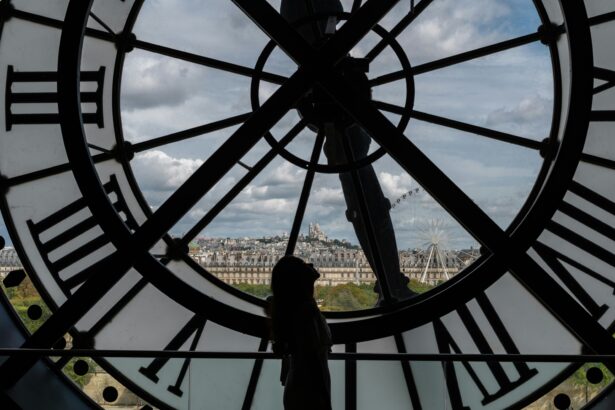 How to Tell Time in France