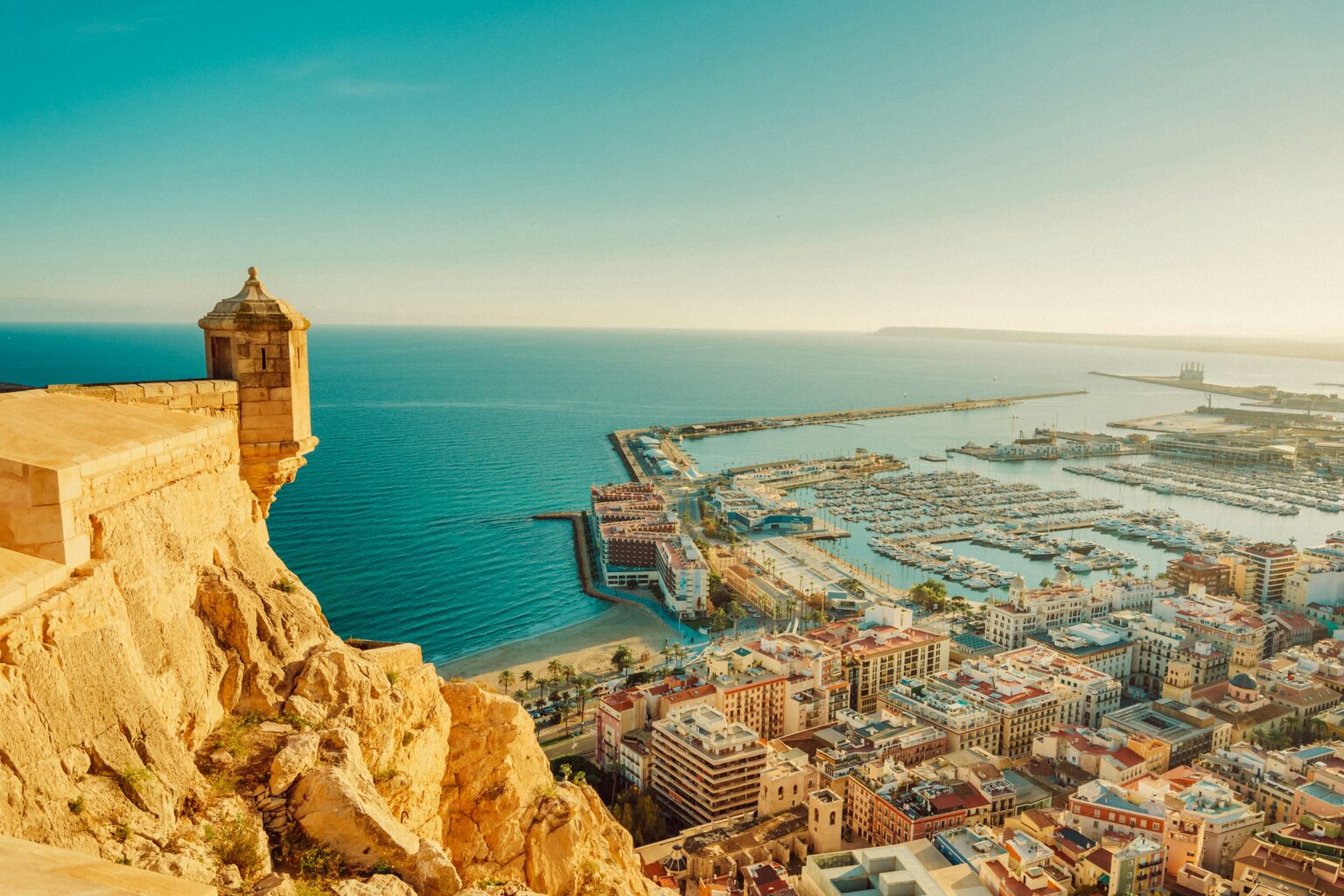 How to Tell What Time is It in Spain?