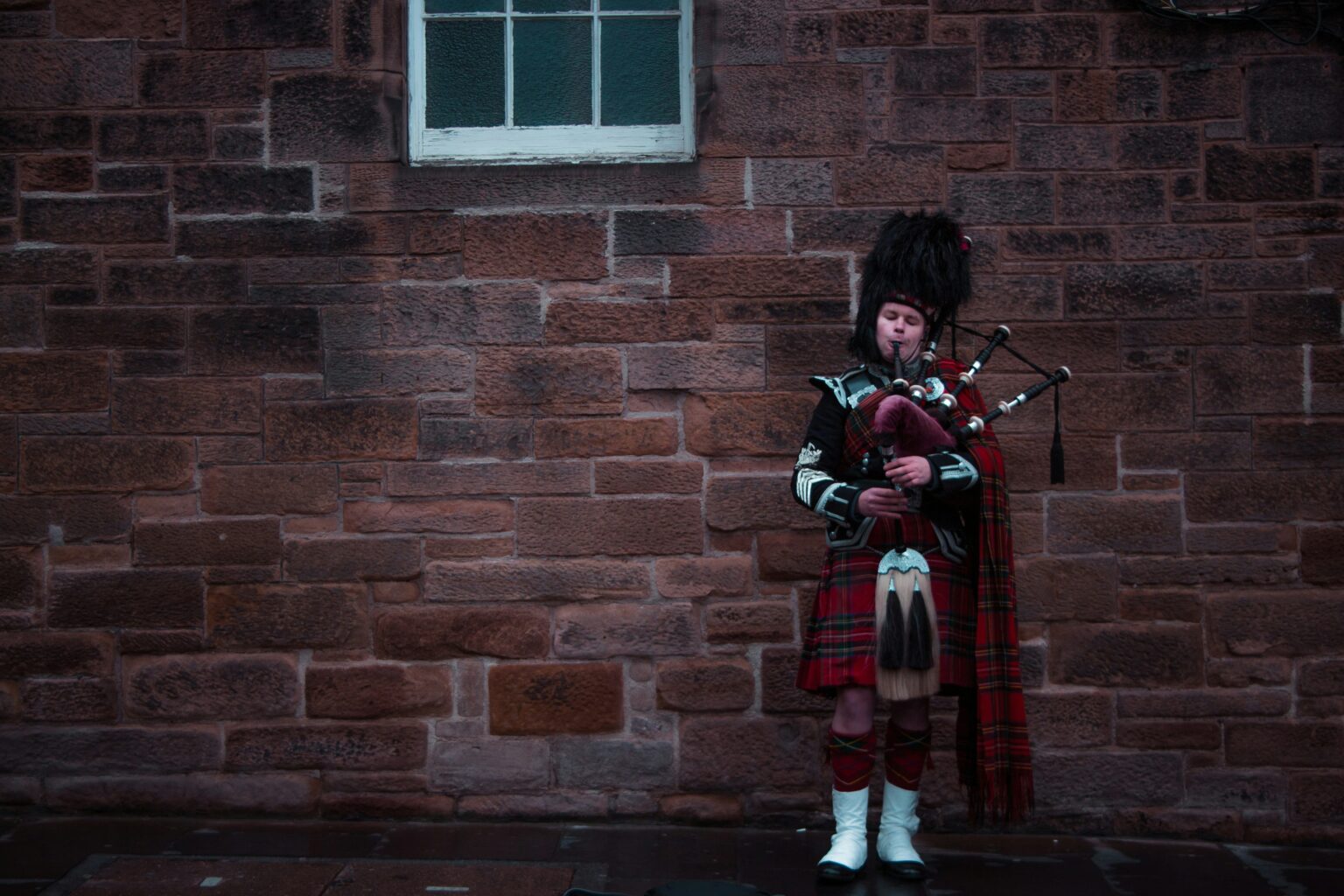 Scotland – The Land of Castles, Bagpipes and Whisky