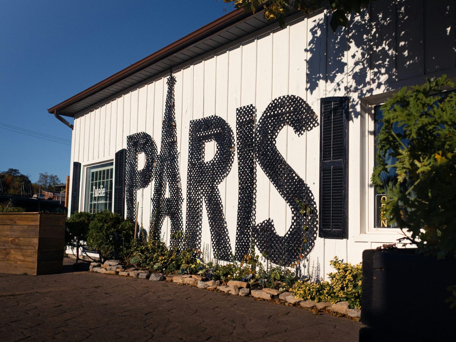 What Makes Paris So Special?